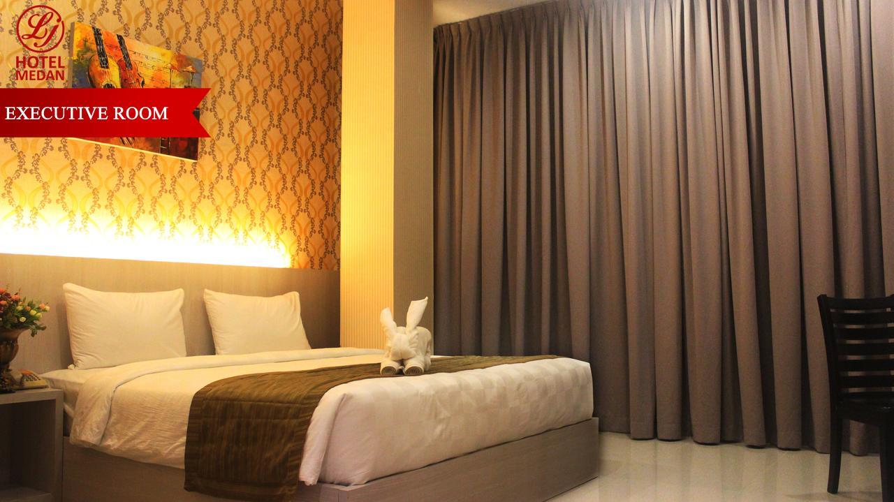 Lj Hotel Medan Exterior foto
